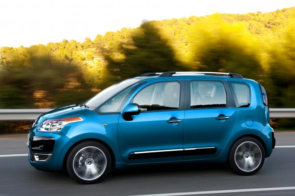 Collcit Les Vehicules D Occasion Citroen Et Ds Recents Des Collaborateurs Psa Peugeot Citroen